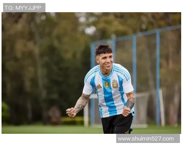 谁是足球界穿着最舒适的球星他们的球衣设计如何影响比赛表现